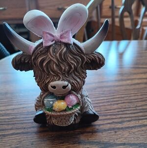 NWT 2026 HOBBY LOBBY GIRL EASTER HIGHLAND COWS.